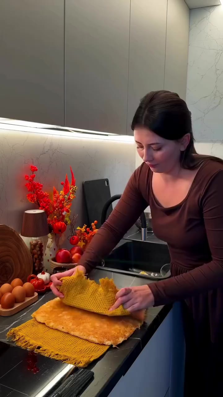 Облегченный шарлоточный рулет